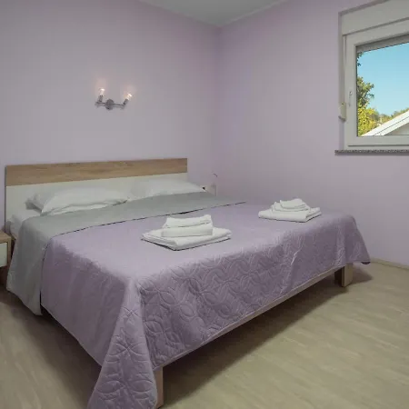 Semesterbostad Lavendel By Interhome