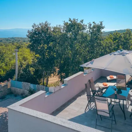 Lavendel By Interhome Semesterbostad