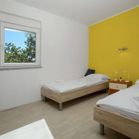 Lavendel By Interhome Dobrinj